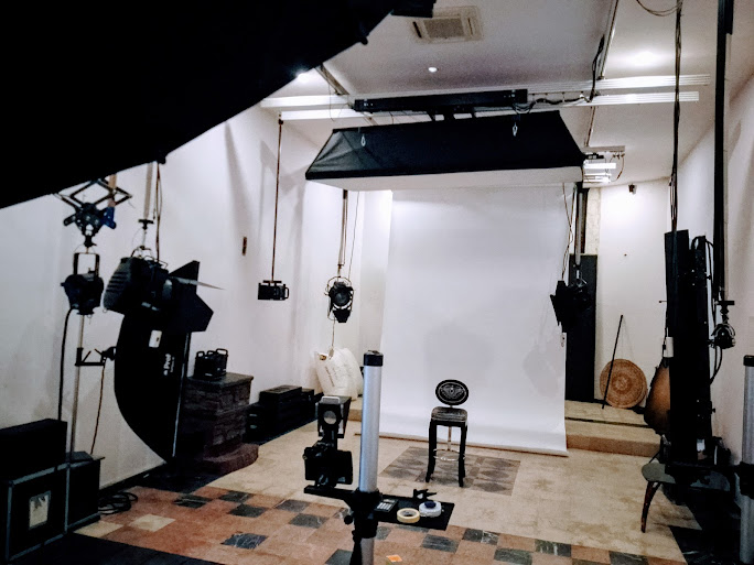 proart world-class state of the art studio for hire in Lagos by C&G Photographerss